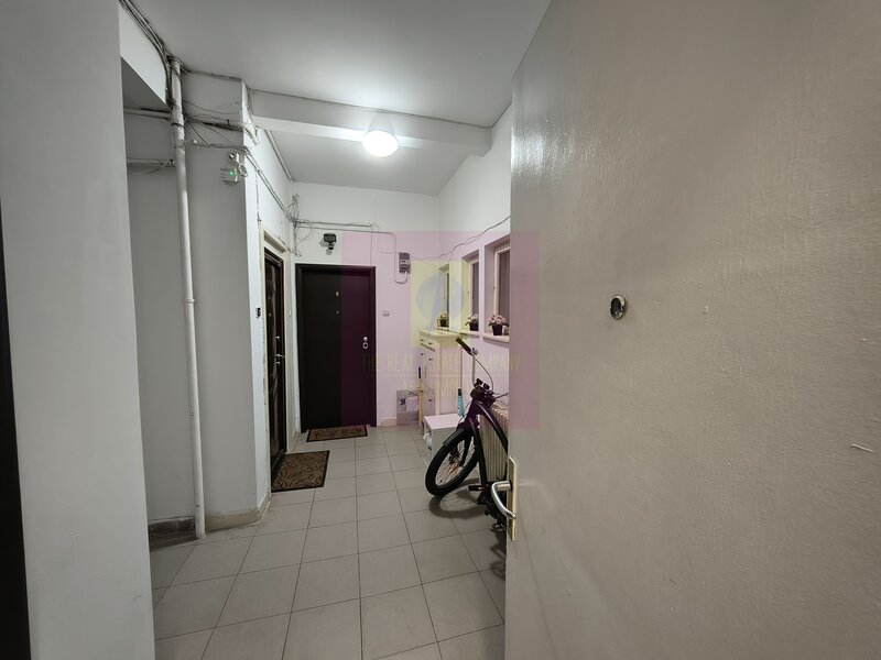 Garsoniera de inchiriat Ultracentral - Intre Piata Romana si Dorobanti
